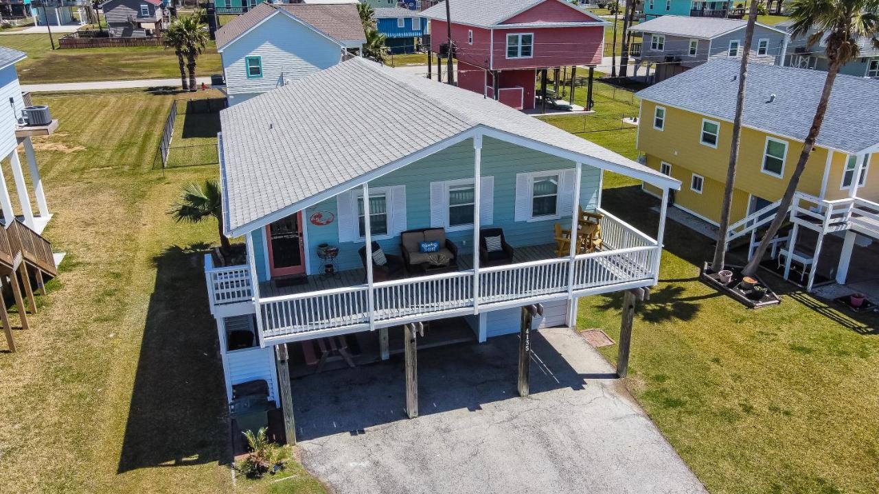 One-Of-A-Kind Beach Home With Lounge Bar Game Room Galveston Eksteriør bilde
