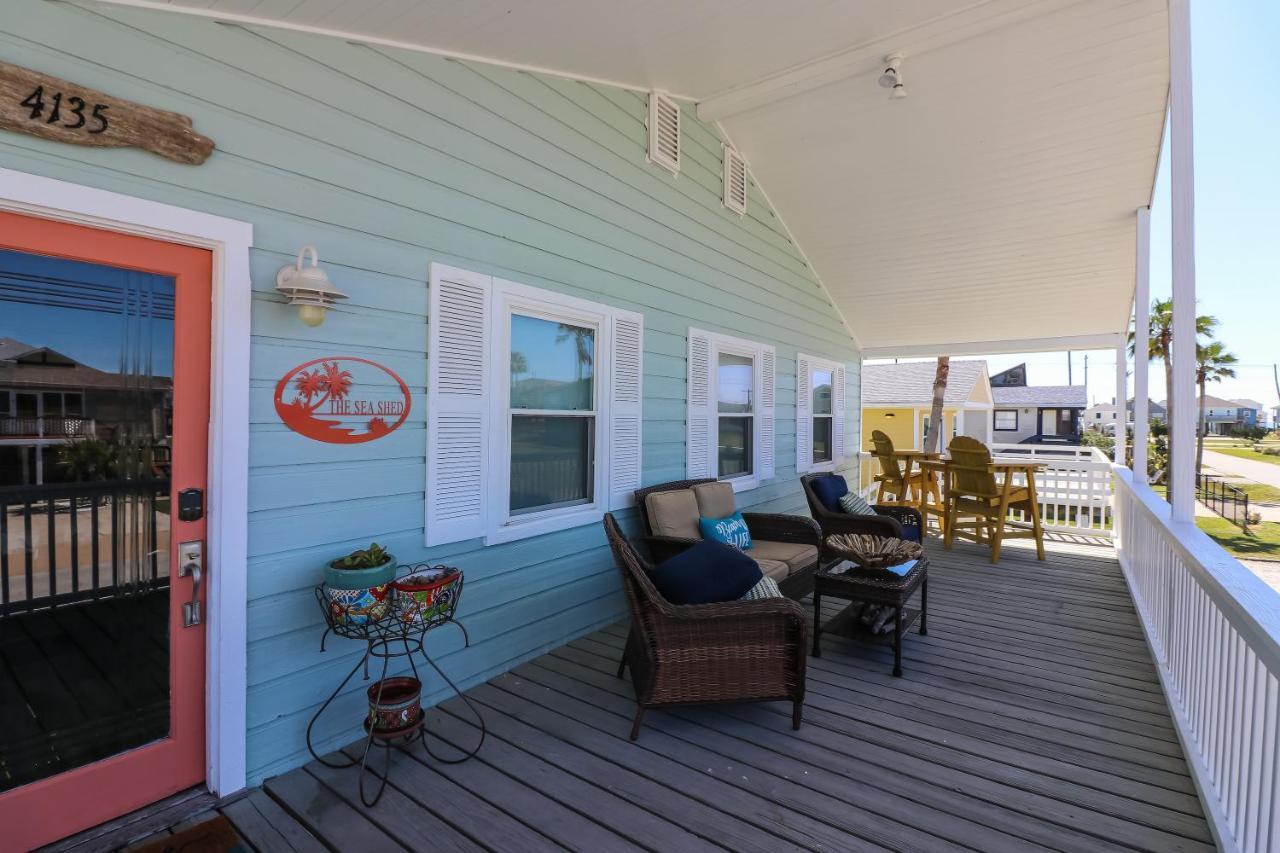 One-Of-A-Kind Beach Home With Lounge Bar Game Room Galveston Eksteriør bilde